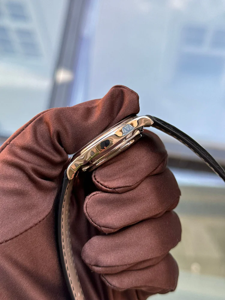 Jaeger-LeCoultre Master Calendar White Gold